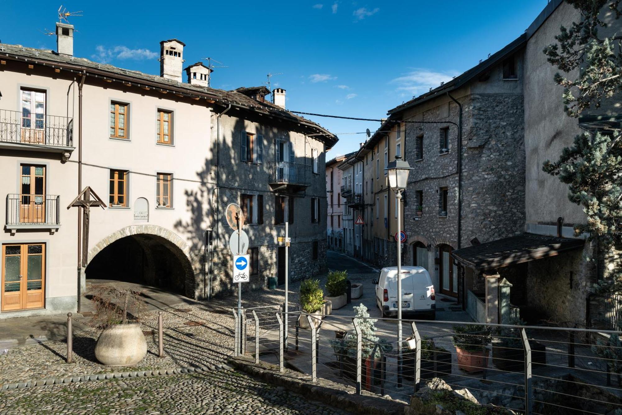 Alpine Apartment Aosta Zewnętrze zdjęcie