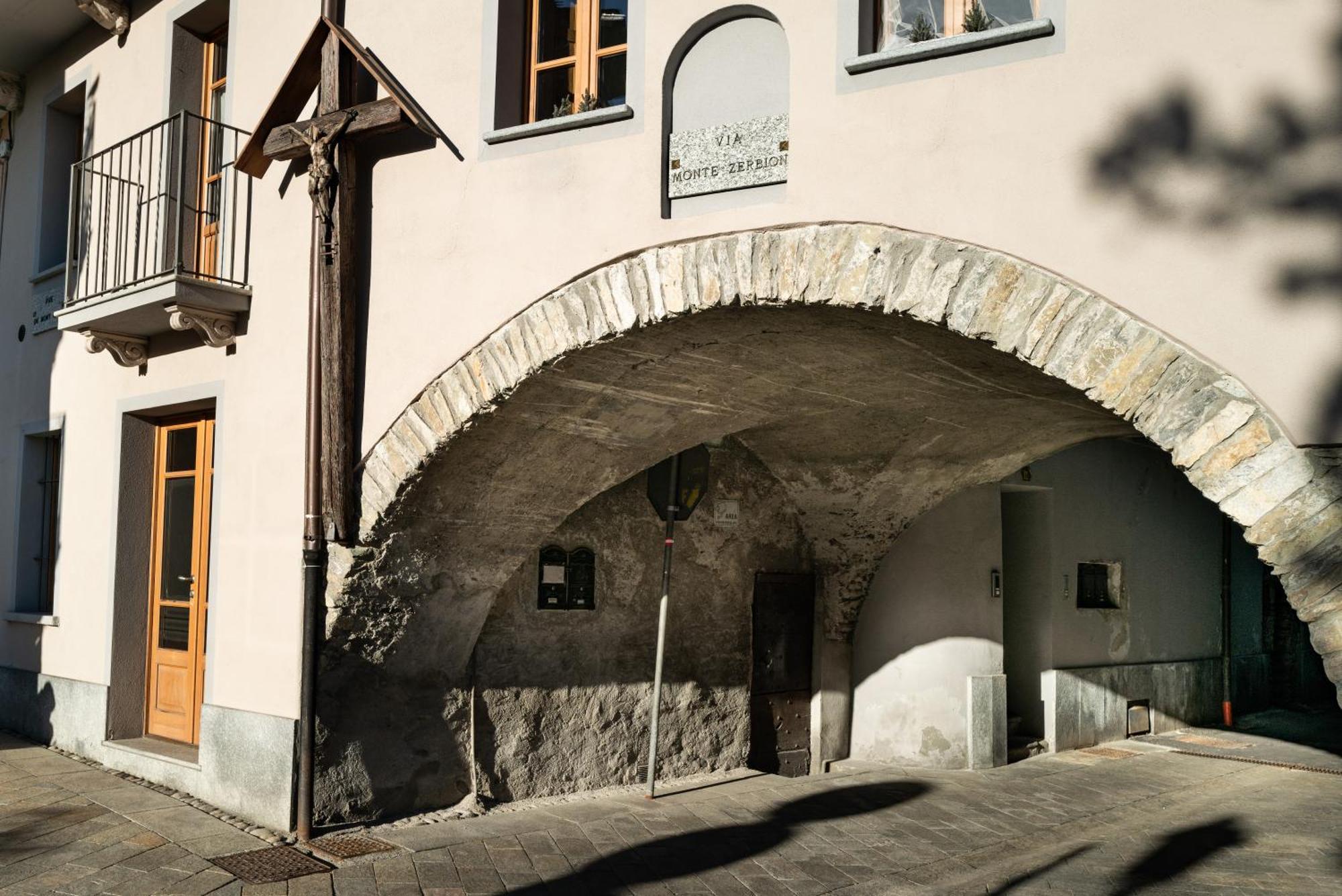 Alpine Apartment Aosta Zewnętrze zdjęcie