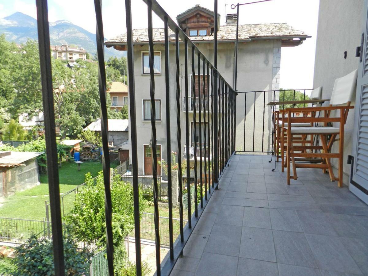 Alpine Apartment Aosta Zewnętrze zdjęcie